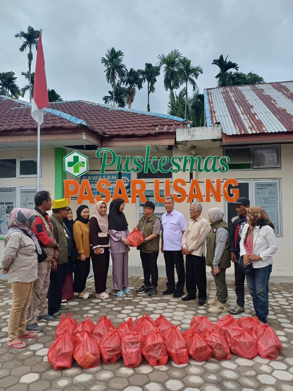 Waketum MPP ICMI, Priyo Budi Santoso Pantau Langsung Korban Bencana Sumatra di Sumbar